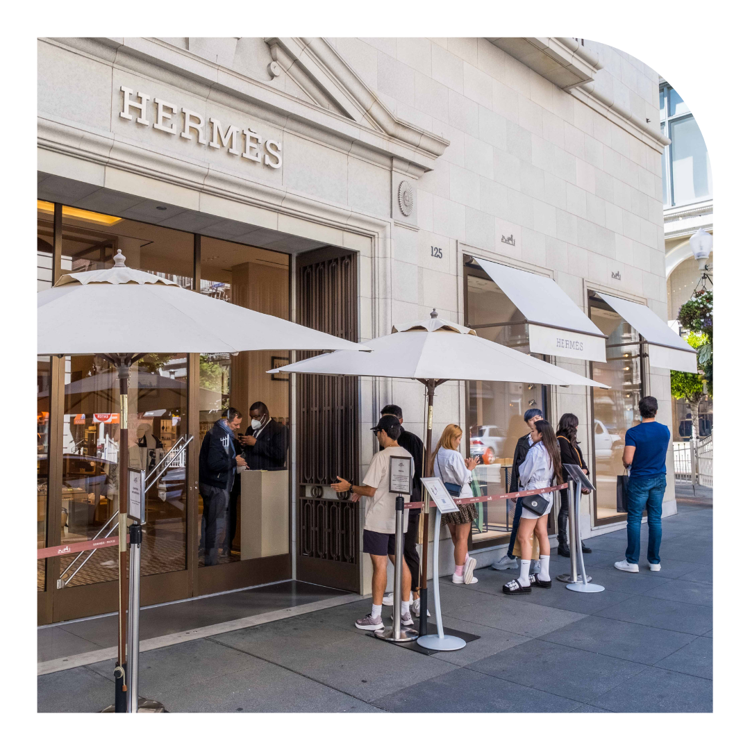 photo of the front of the SF Hermes store