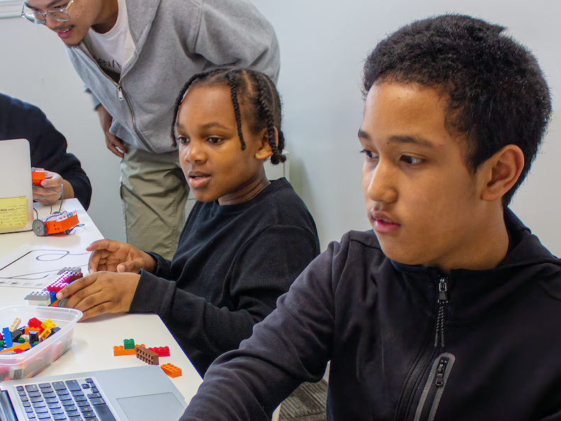 Kids participating in STEAM program